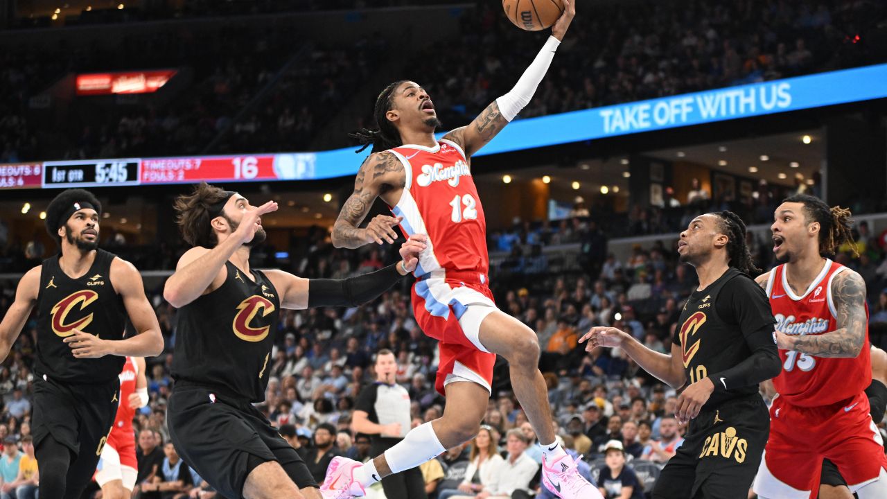 Ja Morant NBA: Cleveland Cavaliers at Memphis Grizzlies