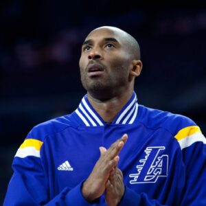 Los Angeles Lakers guard Kobe Bryant (24) warms up prior to the game against the Detroit Pistons at The Palace of Auburn Hills
