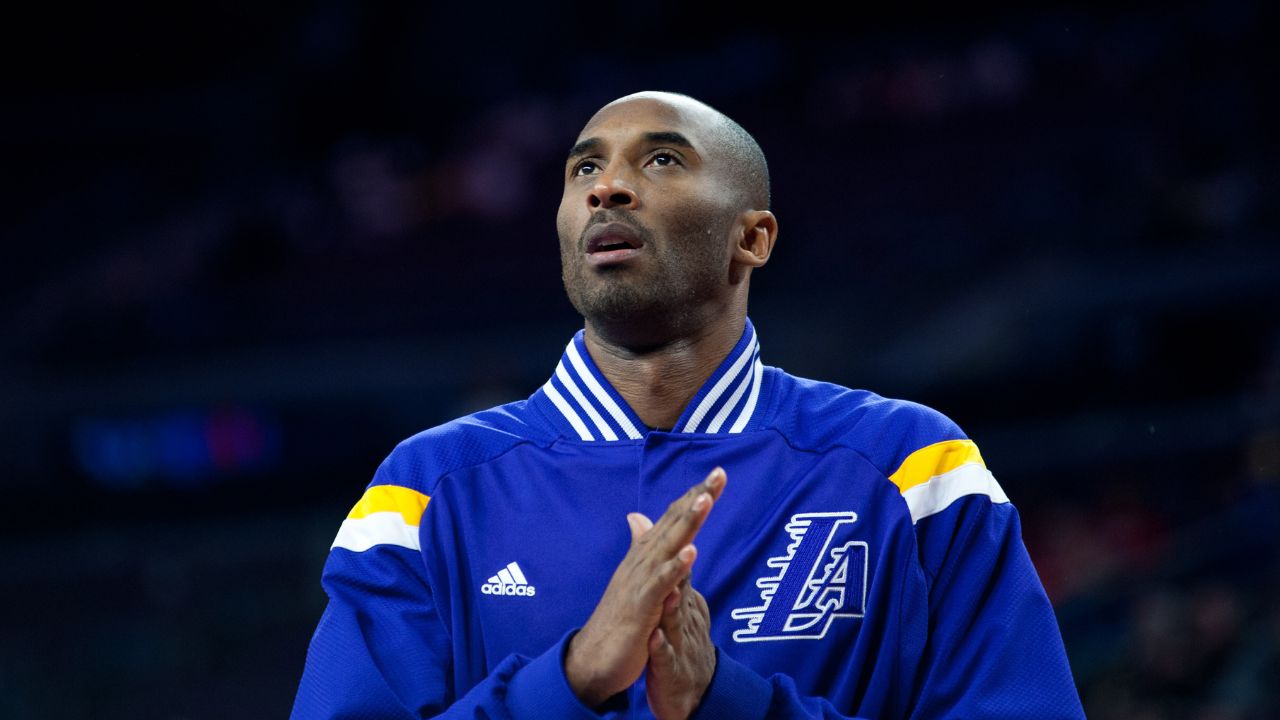 Los Angeles Lakers guard Kobe Bryant (24) warms up prior to the game against the Detroit Pistons at The Palace of Auburn Hills