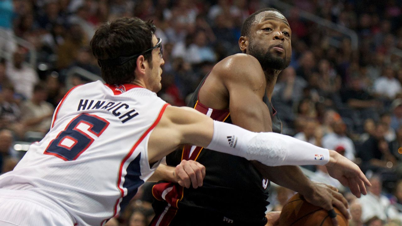 Kirk Hinrich and Dwyane Wade