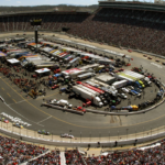 Ein ausverkaufter Bristol Motor Speedway zu den Food City 500 - (Icon9170209) Motorsport Herren Food City 500 Nascar Nextel Cup 2005, US Rennserie Totale Bristol Motor Speedway Bristol, Tennessee EDITORIAL USE ONLY