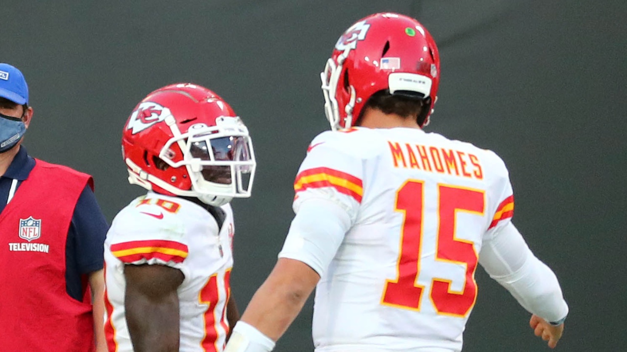 Nov 29, 2020; Tampa, Florida, USA; Kansas City Chiefs wide receiver Tyreek Hill (10) celebrates with quarterback Patrick Mahomes (15) his touchdown scored against the Tampa Bay Buccaneers during the first half at Raymond James Stadium.