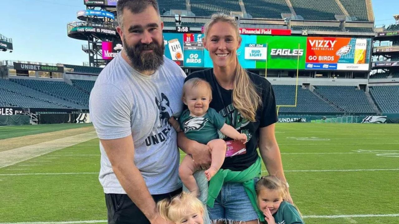 Kylie kelce with husband Jason kelce and their three daughters.