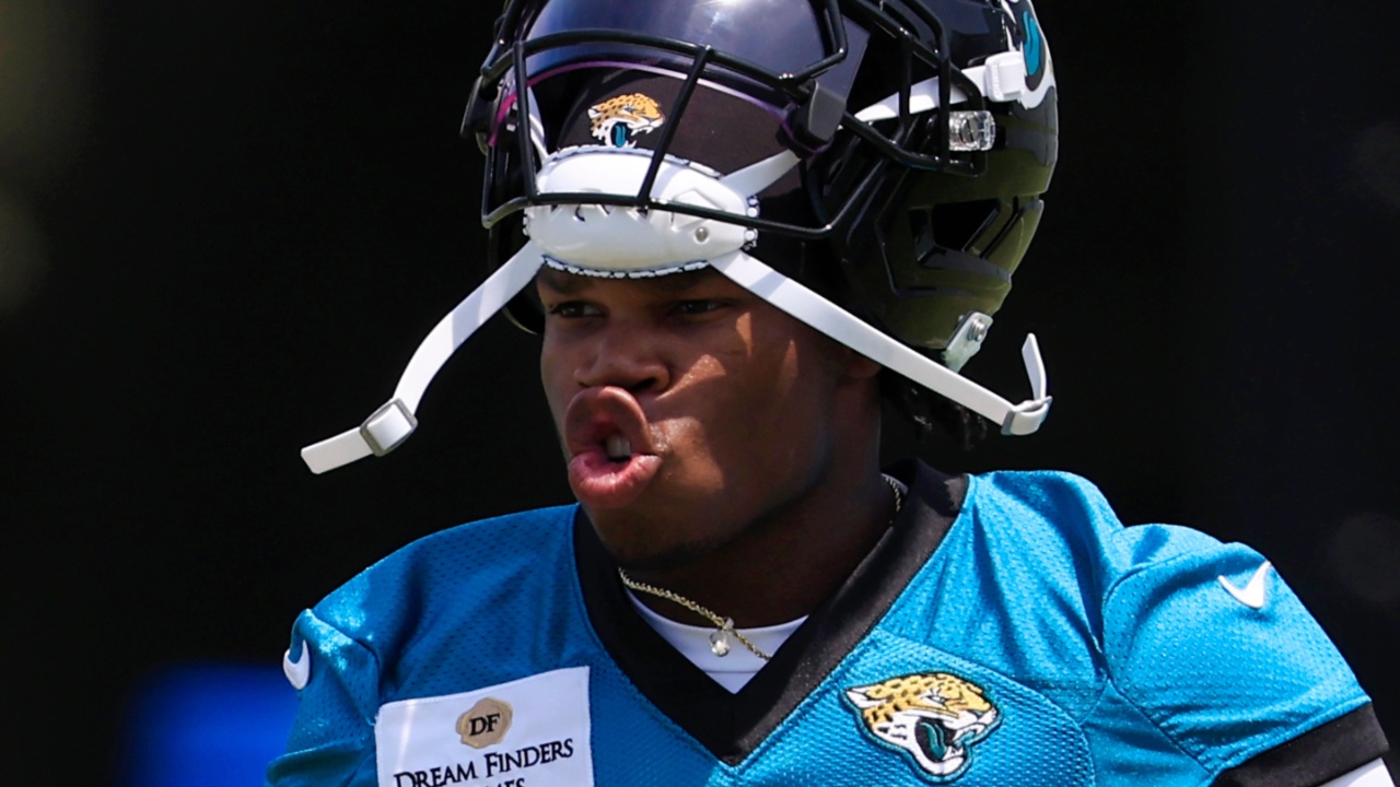 Jacksonville Jaguars wide receiver Travis Hunter (12) runs during the first organized team activity at Miller Electric Center Monday, May 19, 2025 in Jacksonville, Fla.