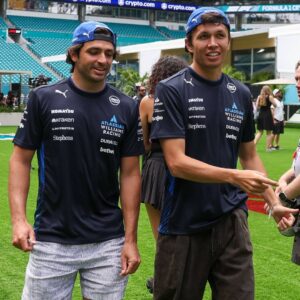 Alexander Albon (Atlassian Williams Racing), Carlos Sainz jr. (Atlassian Williams Racing) im Paddock, Grosser Preis von Miami, Motorsport