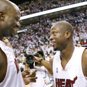 Miami Heat s Shaquille O Neal, left, and Dwyane Wade celebrate their 106-105 win over the New Jersey Nets during Game 5 of the second round of the NBA, Basketball Herren, USA Eastern Conference semifinals, on Tuesday, May 16, 2006.