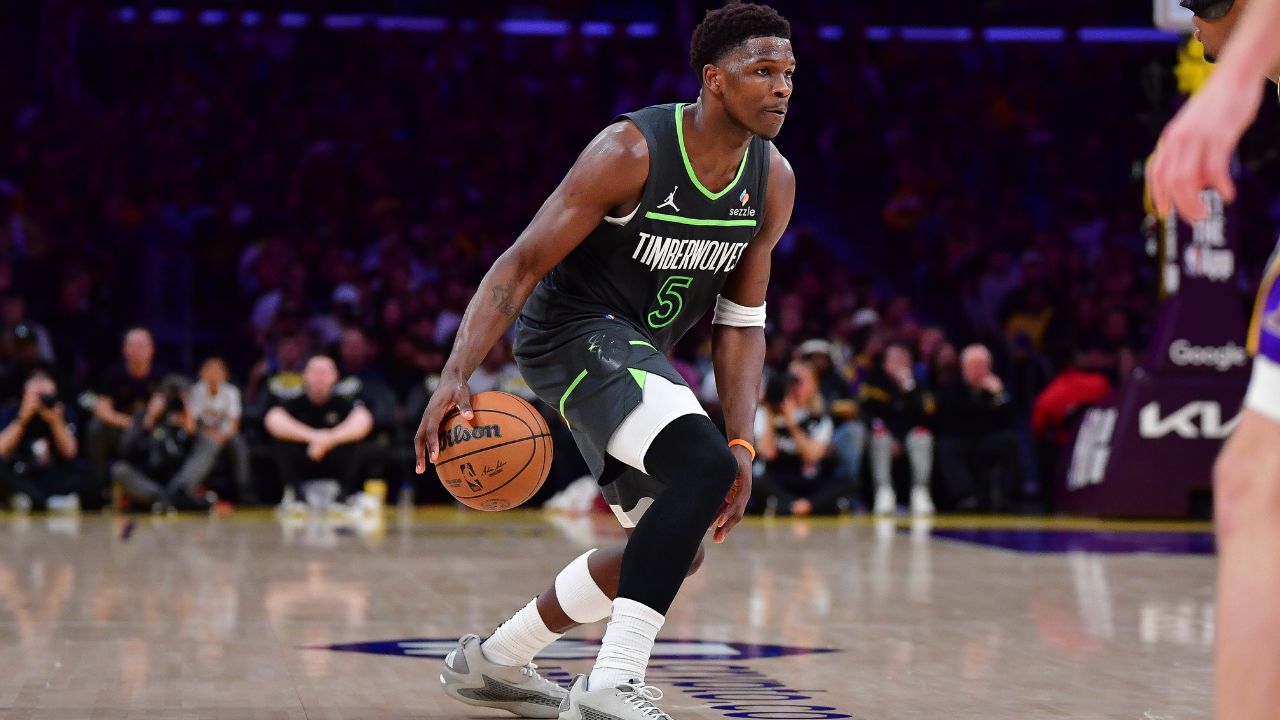 Anthony Edwads, Wolves v Lakers