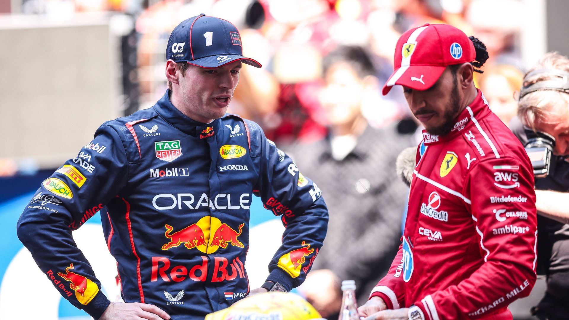 VERSTAPPEN Max (ned), Red Bull Racing RB21, portrait and HAMILTON Lewis (gbr), Scuderia Ferrari SF-25, portrait during the Formula 1 Heineken Chinese Grand Prix 2025