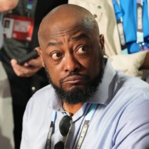 Steelers News: Mike Tomlin Gears Up to Overtake Chuck Knox and Dan Reeves in Coaching Wins Despite Recent Playoff Failures