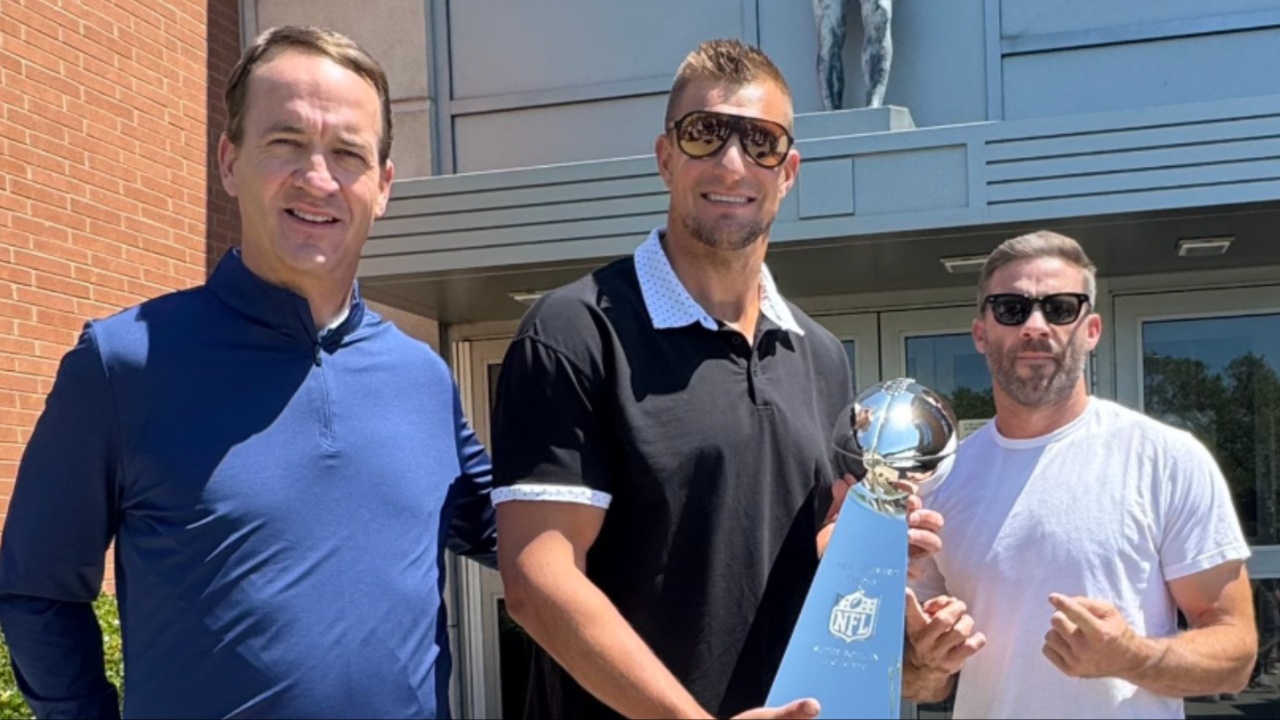 Peyton Manning, Rob Gronkowski, Julian Edelman