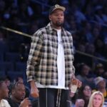 Kevin Durant attends Sparks game