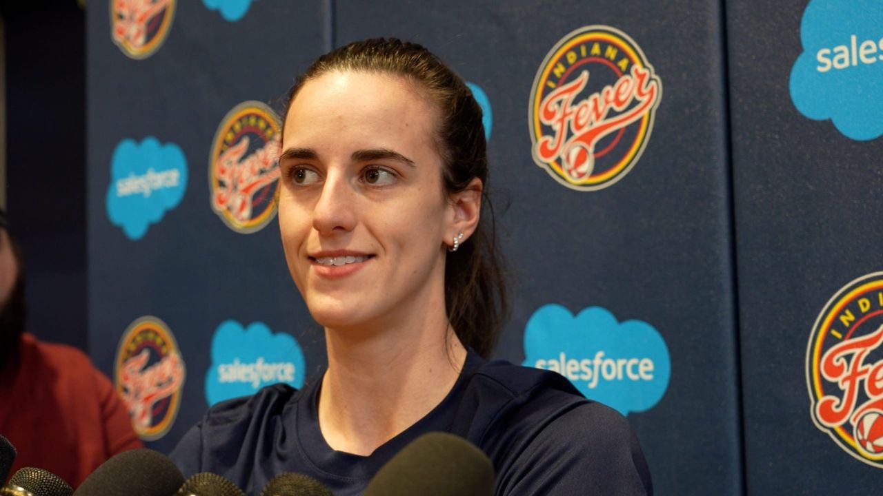 Caitlin Clark, WNBA