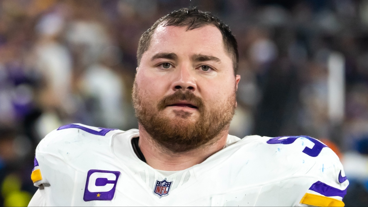 Minnesota Vikings defensive lineman Harrison Phillips (97) against the Los Angeles Rams during an NFC wild card game at State Farm Stadium.