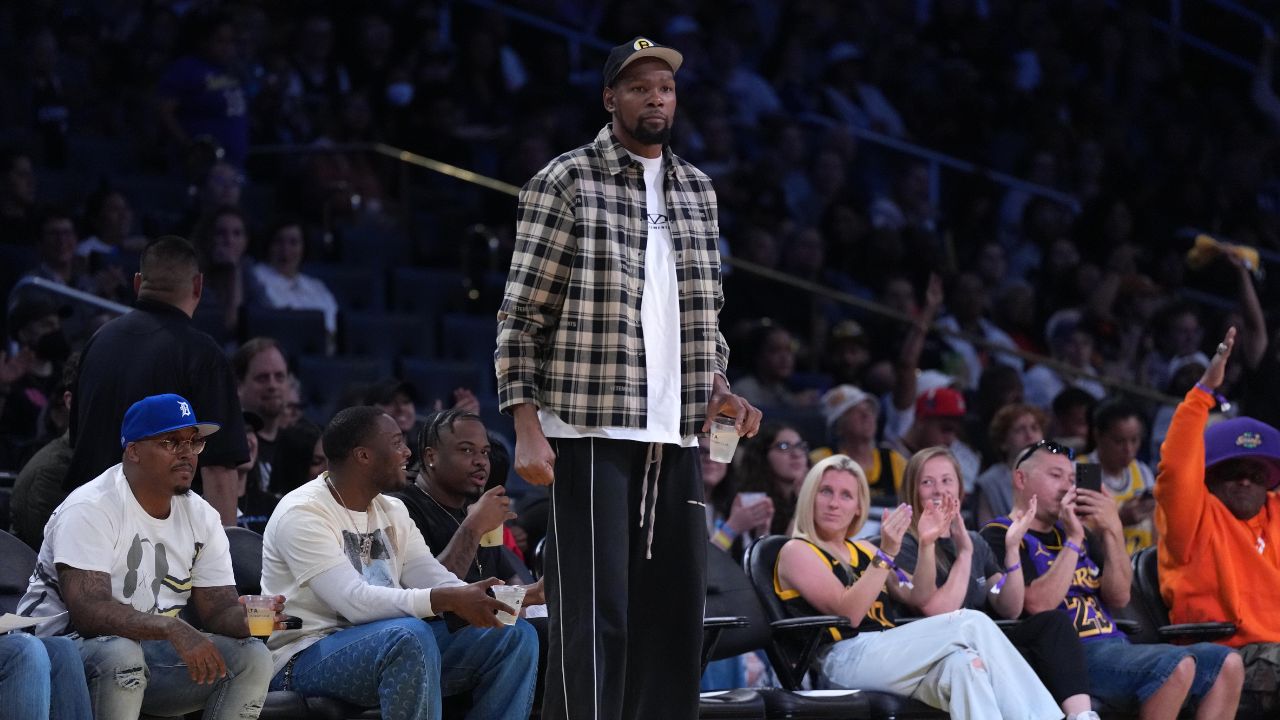 May 25, 2025; Los Angeles, California, USA; Kevin Durant attends the WNBA game between the Chicago Sky and the LA Sparks at Crypto.com Arena. Mandatory Credit: Kirby Lee-Imagn Images