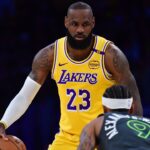 LeBron James, Lakers v Wolvess