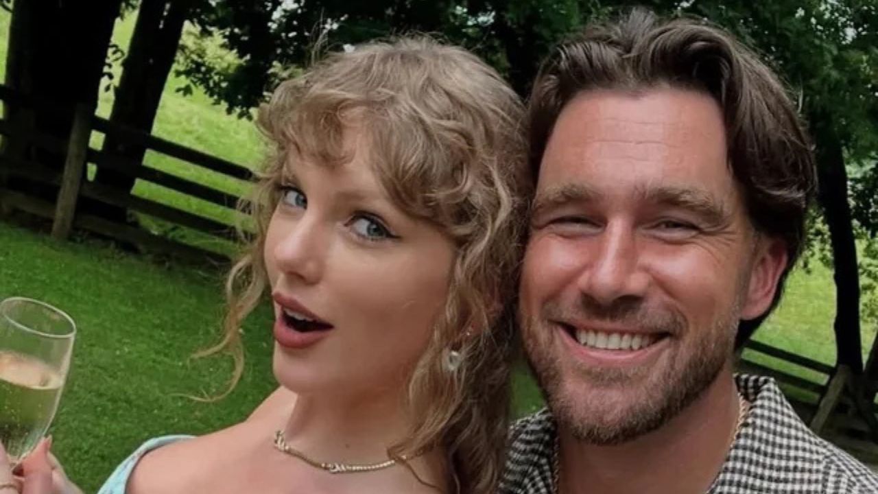 Taylor Swift with Travis Kelce.