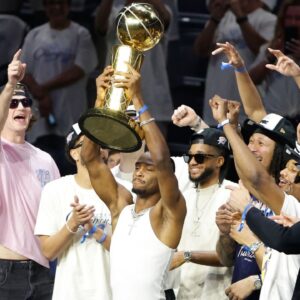 Shai Gilgeous-Alexander hoists championship trophy