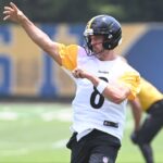 Pittsburgh Steelers quarterback Aaron Rodgers (8) during minicamp at their South Side facility.
