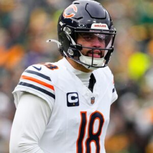 Chicago Bears quarterback Caleb Williams (18) during the game against the Chicago Bears at Lambeau Field.