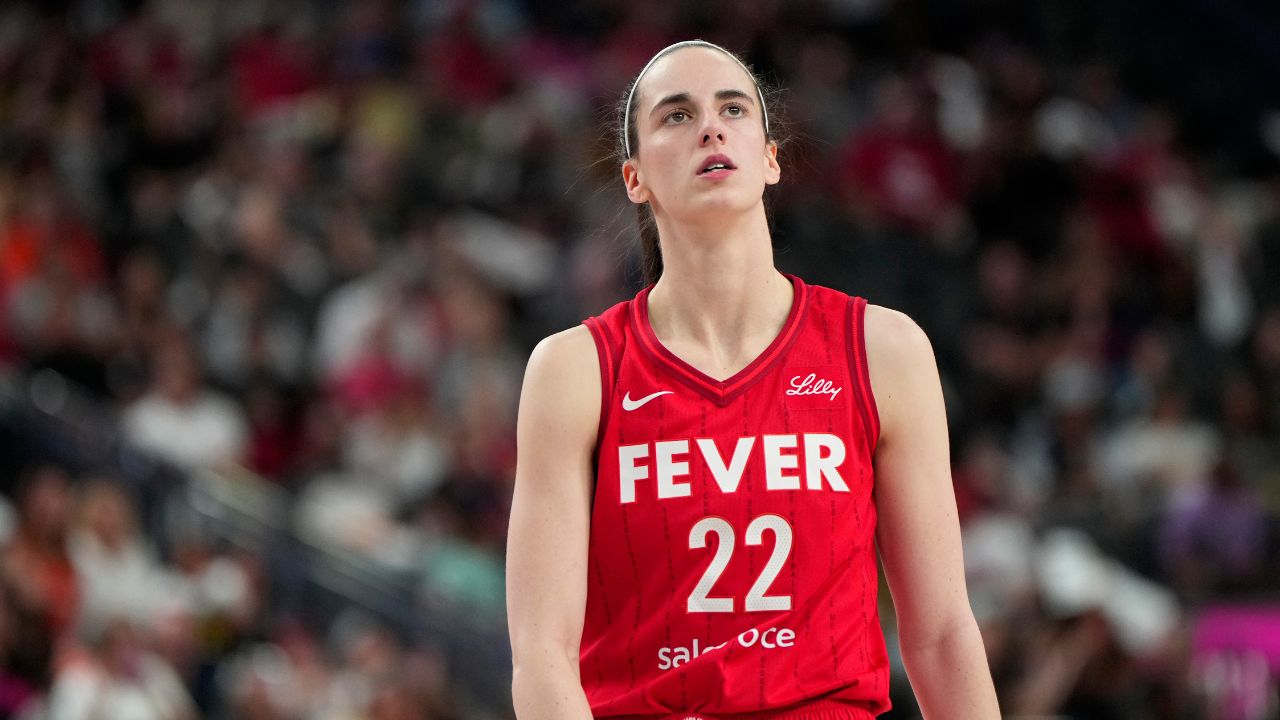 Caitlin Clark, Indiana Fever slump