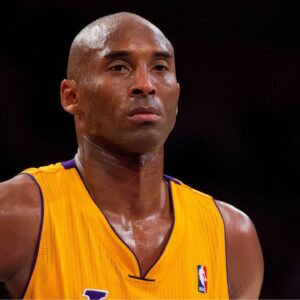 Guard(24) Kobe Bryant of the Los Angeles Lakers against the Phoenix Suns during the first half of the Lakers 114-102 victory over the Suns at the STAPLES Center in Los Angeles, CA