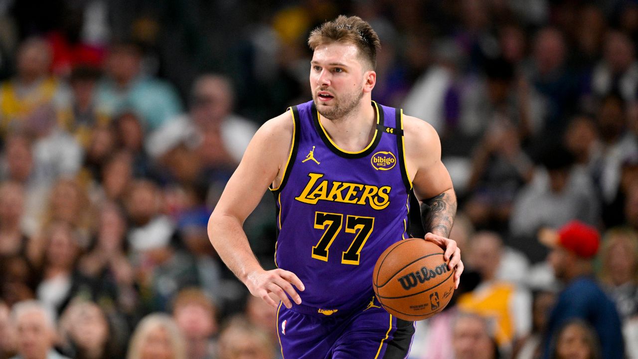 Los Angeles Lakers guard Luka Doncic (77) in action during the game between the Dallas Mavericks and the Los Angeles Lakers at American Airlines Center