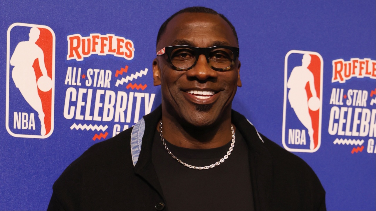 Team Shannon coach Shannon Sharpe on the red carpet before the All Star Celebrity Game at Lucas Oil Stadium.