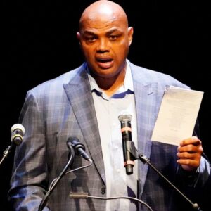 Charles Barkley speaks during the funeral service for Grant Woods, the former Arizona attorney general at the Orpheum Theatre."They're the Biggest Freeloaders": Charles Barkley Explains Why NBA Players Need to get Rid of Family and Friends