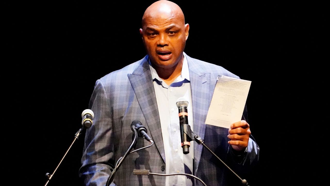 Charles Barkley speaks during the funeral service for Grant Woods, the former Arizona attorney general at the Orpheum Theatre."They're the Biggest Freeloaders": Charles Barkley Explains Why NBA Players Need to get Rid of Family and Friends