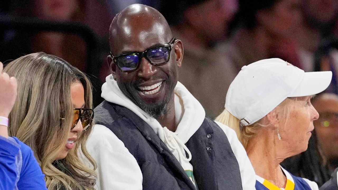 Kevin Garnett intensity