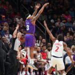 Phoenix Suns guard Bradley Beal (3) shoots against LA Clippers forward Kawhi Leonard (2) during the first half at PHX Center