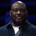 Former NBA player Mitch Richmond looks on before the in season tournament championship final between the Los Angeles Lakers and the Indiana Pacers at T-Mobile Arena.