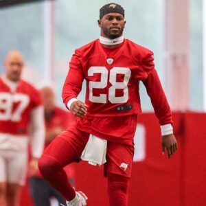 Tampa Bay Buccaneers safety Shilo Sanders (28) participates in mini camp at AdventHealth Training Center.