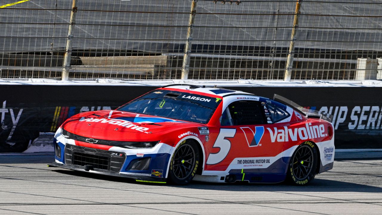 NASCAR Cup Series driver Kyle Larson (5) of Hendrick Motorsports drives during the Wurth 400 race at Texas Motor Speedway.