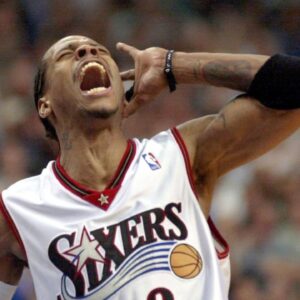The Sixers Allen Iverson screams after his team defeated the Toronto Raptors 121-88 in game five of their NBA Basketball Herren USA playoff series