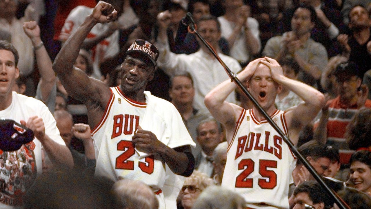 Michael Jordan and Steve Kerr celebrate Bulls 1997 championship