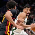 Giannis Antetokounmpo, Bucs v Hawks