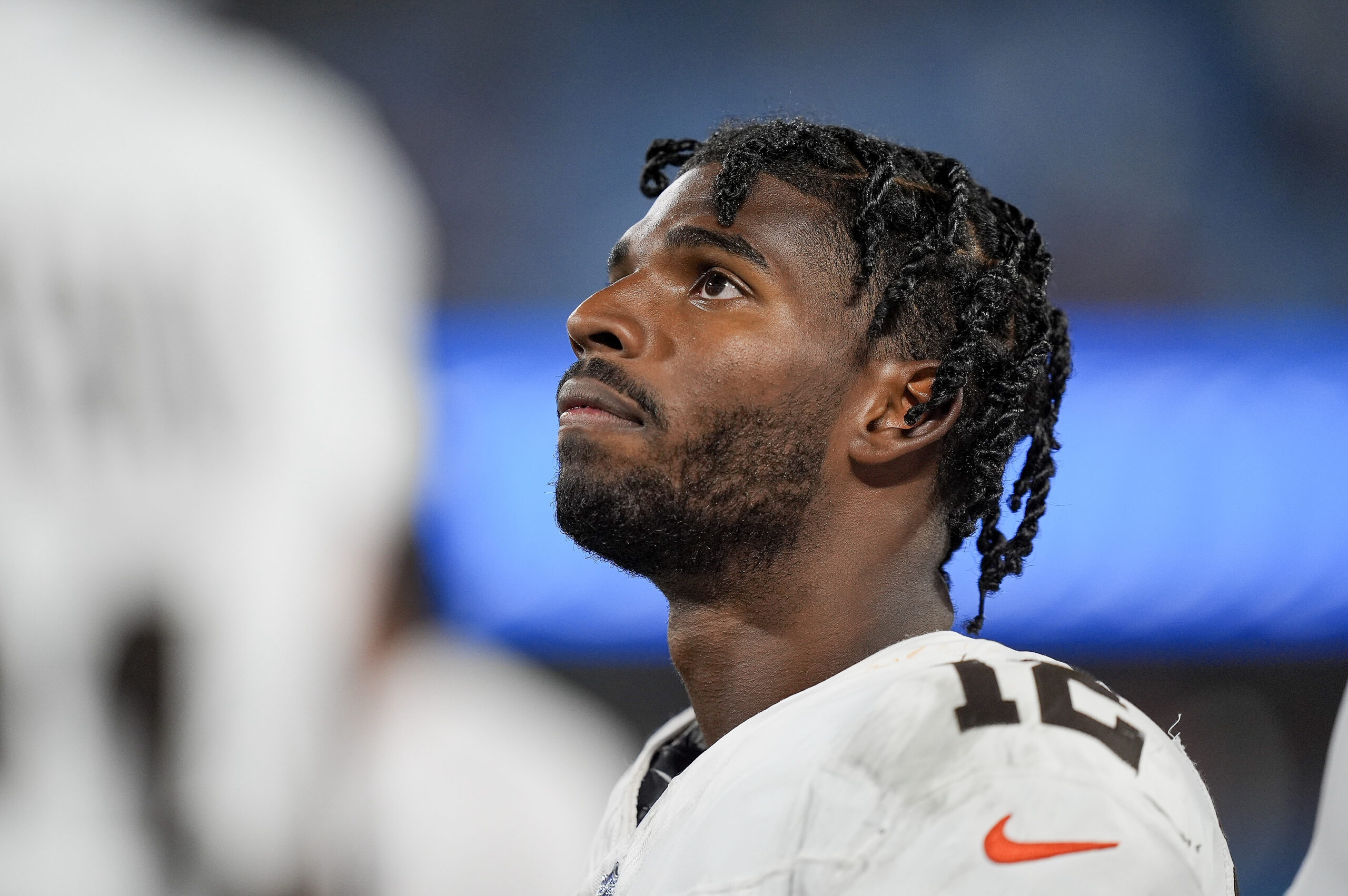 Cleveland Browns quarterback Shedeur Sanders (12) on the sideline during the second half against the Carolina Panthers at Bank of America Stadium.