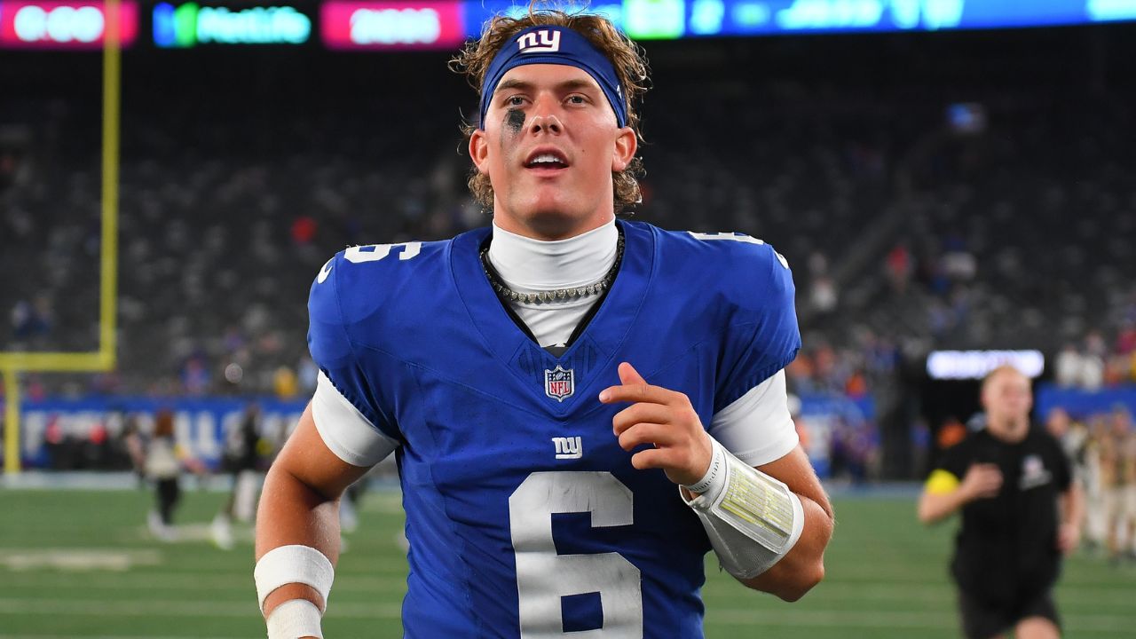 New York Giants quarterback Jaxson Dart (6) leaves the field following a game against the New York Jets at MetLife Stadium.