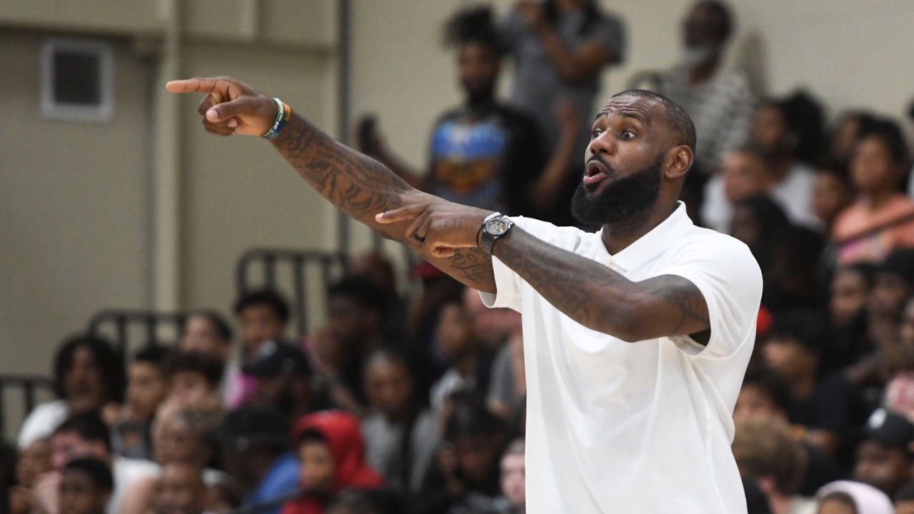 NBA star LeBron James coaches Strive for Greatness during the Strive for Greatness and Mokan Elite basketball game at the fourth day of the Nike Peach Jam at Riverview Park Activities Center.
