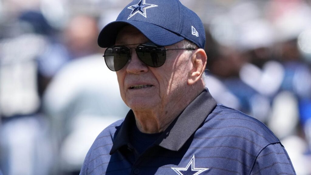 Dallas Cowboys owner Jerry Jones at training camp at the River Ridge Fields.