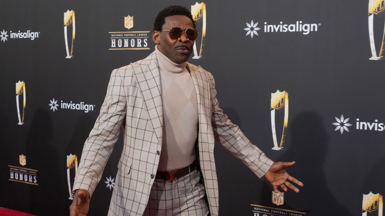 Michael Irvin on the red carpet before the NFL Honors show at Resorts World Theatre.