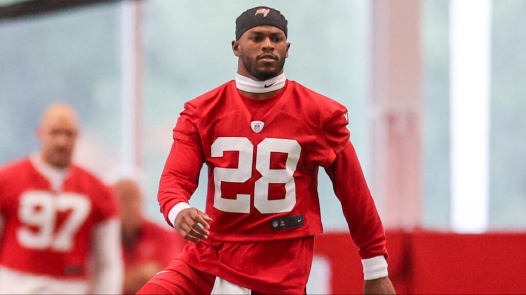 Tampa Bay Buccaneers safety Shilo Sanders (28) participates in mini camp at AdventHealth Training Center.