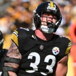 Pittsburgh Steelers linebacker Jack Sawyer (33) celebrates a tackle against the Seattle Seahawks during the second half at Acrisure Stadium.