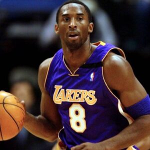 Kobe Bryant (Lakers) am Ball Basketball Herren NBA 2002 2003, Dallas - Los Angeles Lakers