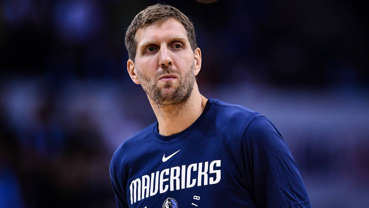 Dirk Nowitzki of Dallas Mavericks reacts before the Shenzhen match of the NBA Basketball Herren USA China Games against Philadelphia 76ers in Shenzhen city