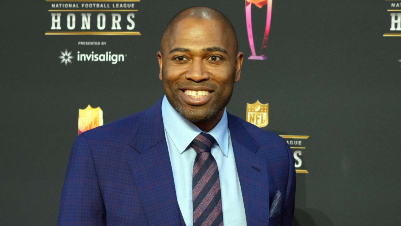 Shaun Alexander appears on the red carpet prior to the NFL Honors awards presentation at YouTube Theater.
