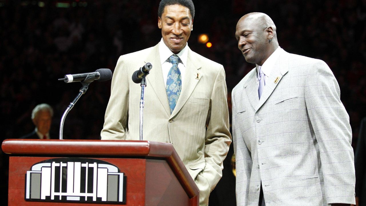 MICHAEL JORDAN (re.) und SCOTTIE PIPPEN