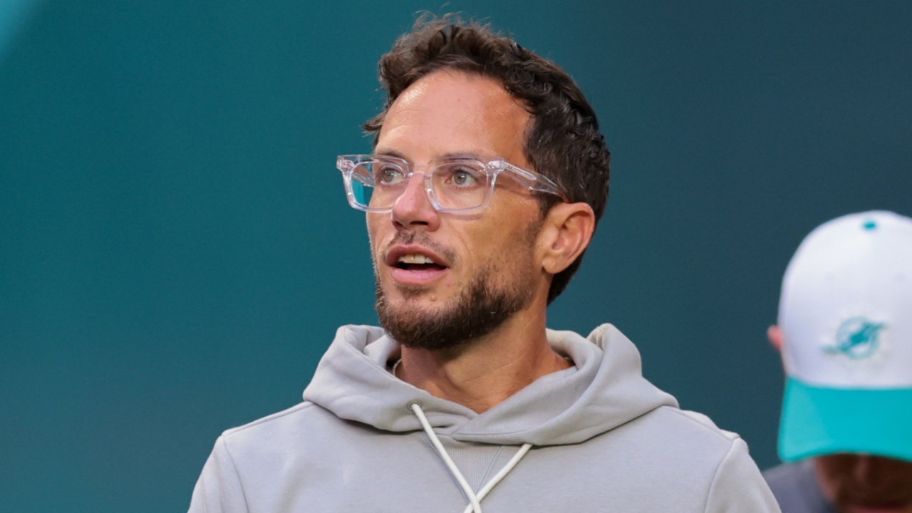 Miami Dolphins head coach Mike McDaniel enters the field before the game against the Jacksonville Jaguars at Hard Rock Stadium.