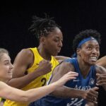 Los Angeles Sparks vs. Minnesota Lynx Minnesota Lynx s Sylvia Fowles (34) faces a double team by the Los Angeles Sparks in the second quarter